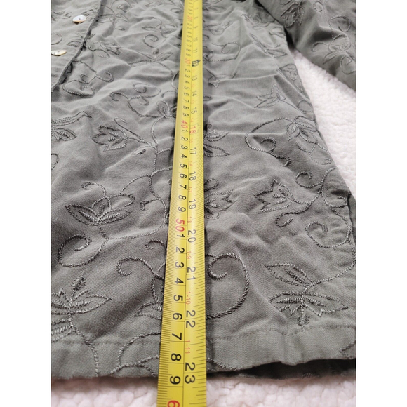 [102] Talbots Petites Floral Embroidered Olive Button Up Blouse- Size PP (0-2) - Picture 4 of 8